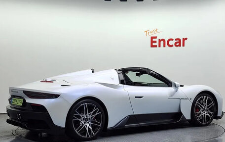 Maserati MC20, 2024 год, 26 700 776 рублей, 2 фотография