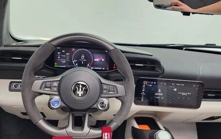Maserati MC20, 2024 год, 26 700 776 рублей, 8 фотография