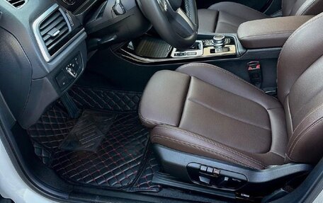 BMW 1 серия, 2022 год, 2 200 000 рублей, 8 фотография