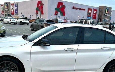 BMW 1 серия, 2022 год, 2 200 000 рублей, 3 фотография