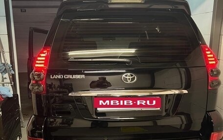 Toyota Land Cruiser Prado 120 рестайлинг, 2008 год, 2 200 000 рублей, 10 фотография