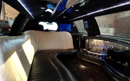 Lincoln Town Car III рестайлинг, 2005 год, 550 000 рублей, 4 фотография