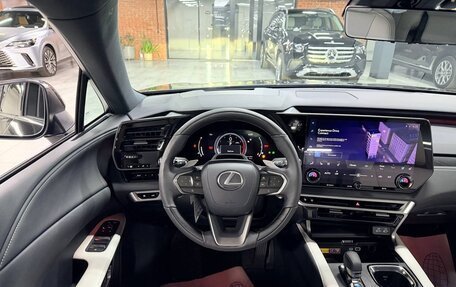 Lexus RX IV рестайлинг, 2023 год, 11 300 000 рублей, 6 фотография