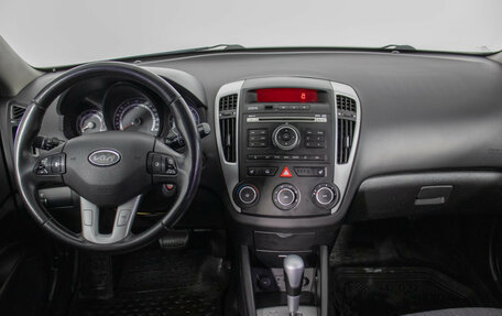 KIA cee'd I рестайлинг, 2011 год, 830 000 рублей, 13 фотография