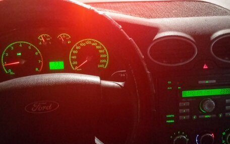 Ford Focus II рестайлинг, 2006 год, 230 000 рублей, 5 фотография