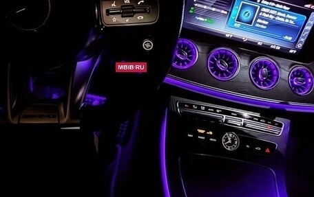 Mercedes-Benz E-Класс AMG, 2018 год, 5 800 000 рублей, 17 фотография