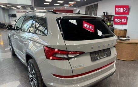 Skoda Kodiaq RS I, 2019 год, 4 600 000 рублей, 3 фотография