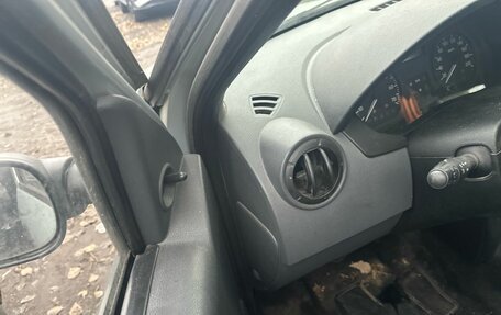 Renault Logan I, 2007 год, 329 000 рублей, 6 фотография