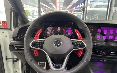 Volkswagen Golf VIII, 2021 год, 1 950 005 рублей, 9 фотография