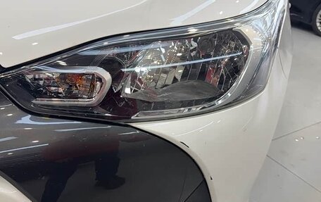 Toyota Yaris Cross, 2022 год, 1 090 202 рублей, 2 фотография