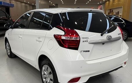 Toyota Yaris Cross, 2022 год, 1 090 202 рублей, 5 фотография