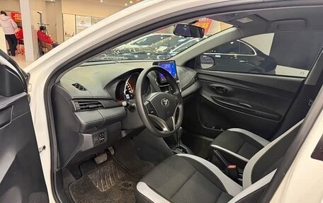 Toyota Yaris Cross, 2022 год, 1 090 202 рублей, 14 фотография