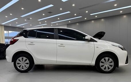 Toyota Yaris Cross, 2022 год, 1 090 202 рублей, 3 фотография