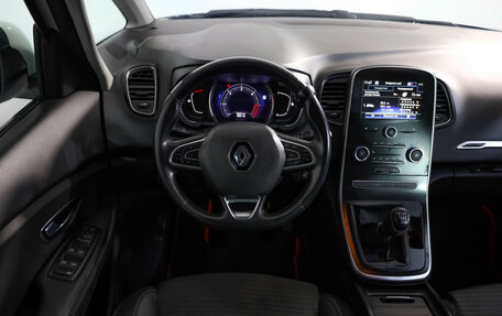 Renault Scenic IV, 2018 год, 1 299 000 рублей, 9 фотография