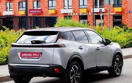 Peugeot 2008 II, 2020 год, 1 800 000 рублей, 3 фотография