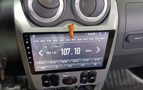 Renault Sandero I, 2013 год, 720 000 рублей, 5 фотография