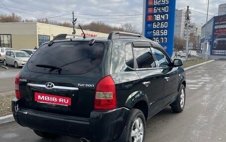 Hyundai Tucson III, 2007 год, 930 000 рублей, 4 фотография