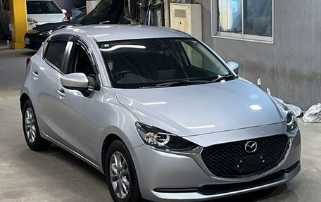 Mazda 2 III, 2022 год, 1 030 000 рублей, 4 фотография