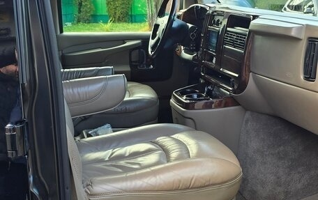 Chevrolet Express II, 2005 год, 2 200 000 рублей, 7 фотография