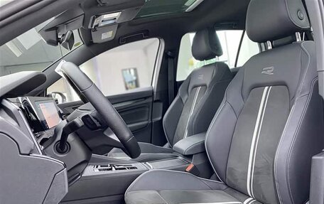 Volkswagen Golf VIII, 2022 год, 1 944 001 рублей, 16 фотография