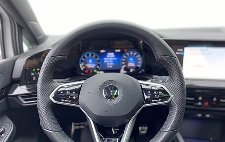 Volkswagen Golf VIII, 2022 год, 1 944 001 рублей, 20 фотография