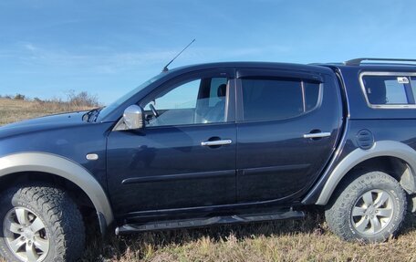 Mitsubishi L200 IV рестайлинг, 2014 год, 1 850 000 рублей, 3 фотография