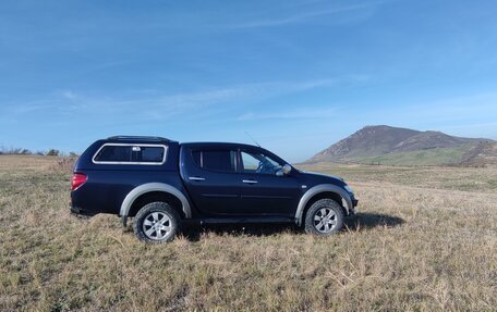Mitsubishi L200 IV рестайлинг, 2014 год, 1 850 000 рублей, 13 фотография