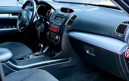 KIA Sorento II рестайлинг, 2014 год, 1 400 000 рублей, 17 фотография