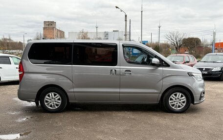 Hyundai H-1 II рестайлинг, 2021 год, 3 950 000 рублей, 6 фотография