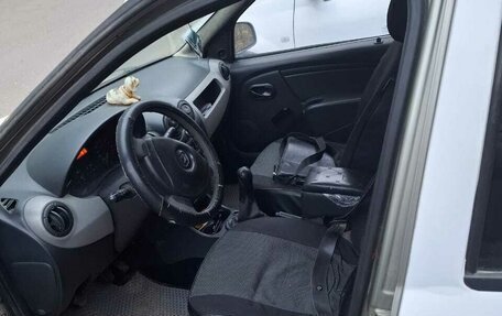 Renault Logan I, 2012 год, 230 000 рублей, 4 фотография