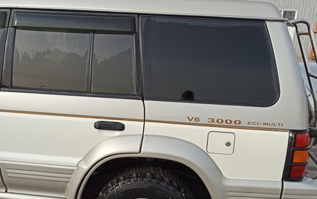 Mitsubishi Pajero III рестайлинг, 1994 год, 790 000 рублей, 5 фотография