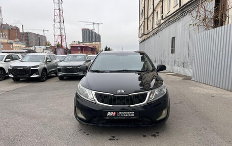 KIA Rio III рестайлинг, 2014 год, 590 000 рублей, 2 фотография