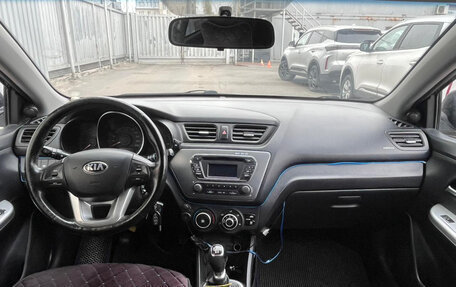 KIA Rio III рестайлинг, 2014 год, 590 000 рублей, 10 фотография