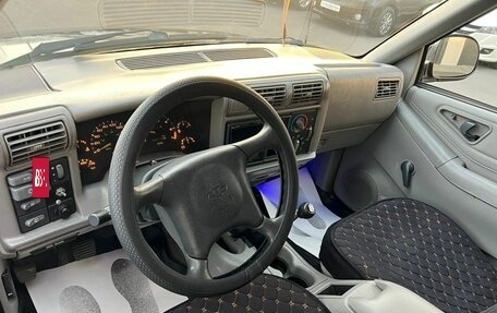 Chevrolet Blazer II рестайлинг, 1998 год, 349 999 рублей, 11 фотография