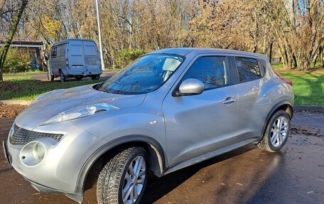 Nissan Juke II, 2011 год, 850 000 рублей, 2 фотография