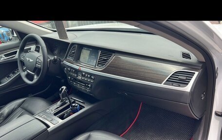 Hyundai Genesis II, 2014 год, 1 899 000 рублей, 5 фотография