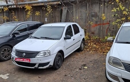 Renault Logan I, 2013 год, 230 000 рублей, 1 фотография