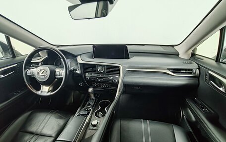 Lexus RX IV рестайлинг, 2019 год, 3 890 000 рублей, 11 фотография