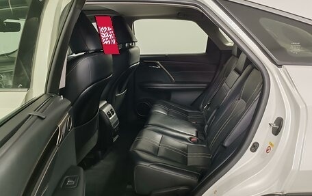 Lexus RX IV рестайлинг, 2019 год, 3 890 000 рублей, 12 фотография