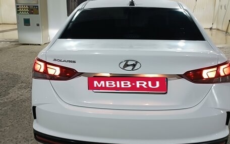 Hyundai Solaris II рестайлинг, 2021 год, 1 050 000 рублей, 9 фотография