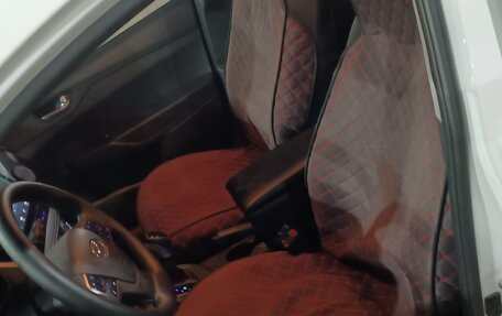 Hyundai Solaris II рестайлинг, 2021 год, 1 050 000 рублей, 15 фотография