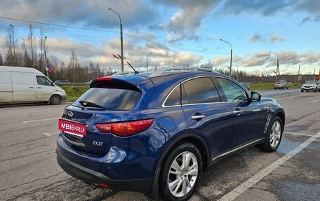 Infiniti FX II, 2012 год, 2 000 000 рублей, 9 фотография