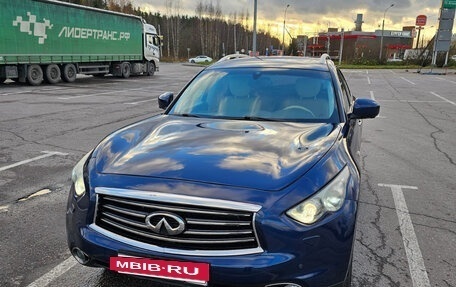 Infiniti FX II, 2012 год, 2 000 000 рублей, 12 фотография