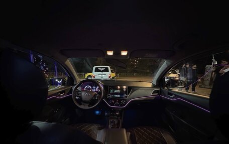 Hyundai Solaris II рестайлинг, 2019 год, 1 050 000 рублей, 15 фотография