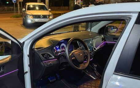 Hyundai Solaris II рестайлинг, 2019 год, 1 050 000 рублей, 14 фотография