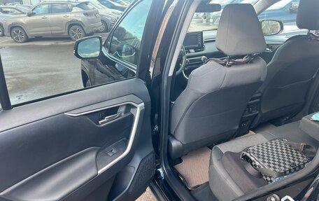 Toyota RAV4, 2020 год, 3 690 000 рублей, 10 фотография