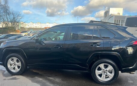 Toyota RAV4, 2020 год, 3 690 000 рублей, 5 фотография