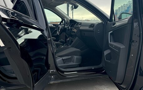 Volkswagen Tiguan II, 2019 год, 2 350 000 рублей, 10 фотография