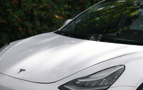 Tesla Model 3 I, 2019 год, 20 фотография