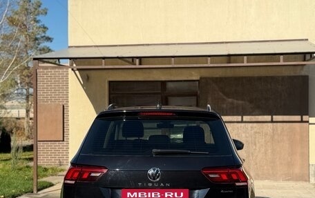 Volkswagen Tiguan II, 2021 год, 3 350 000 рублей, 3 фотография